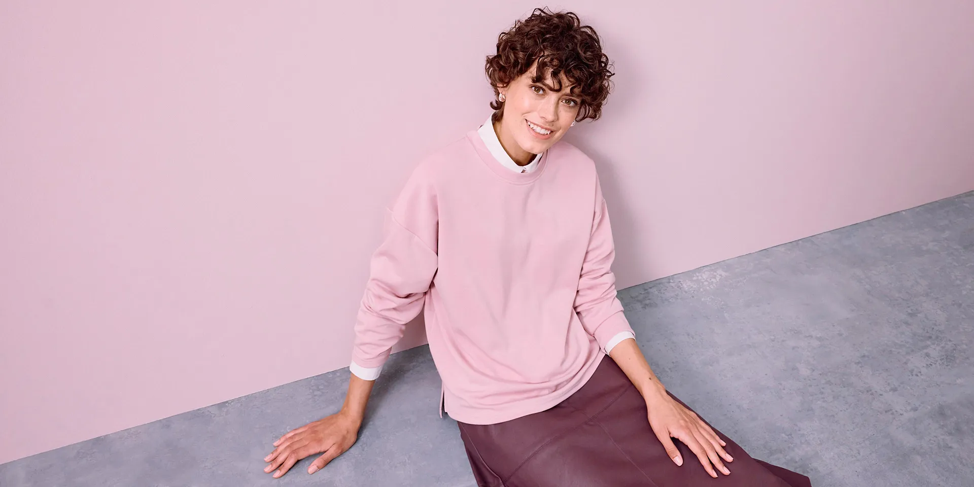 Dame - Oversized sweatshirt av viskosemiks - askerosa