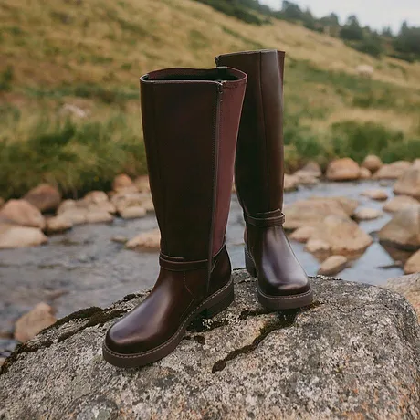 Dame - Støvlett med vidt skaft - mørkebrun