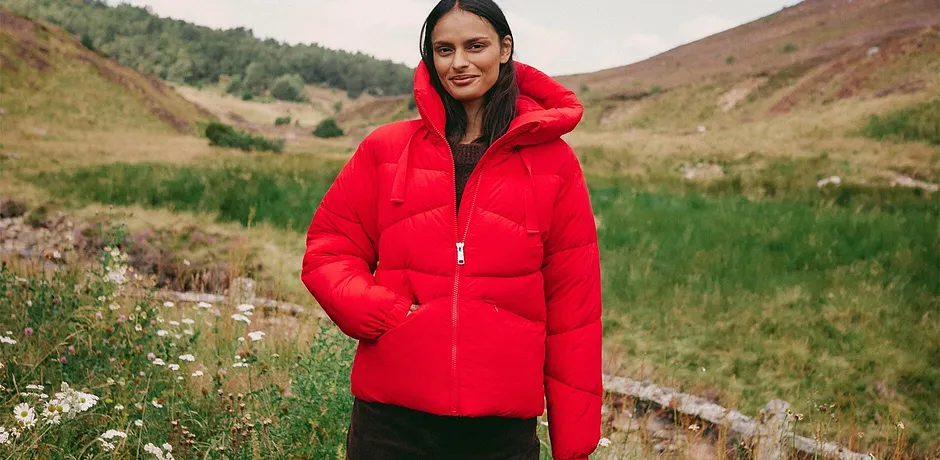 Dame - Vannavvisende, vattert jakke - lavarød