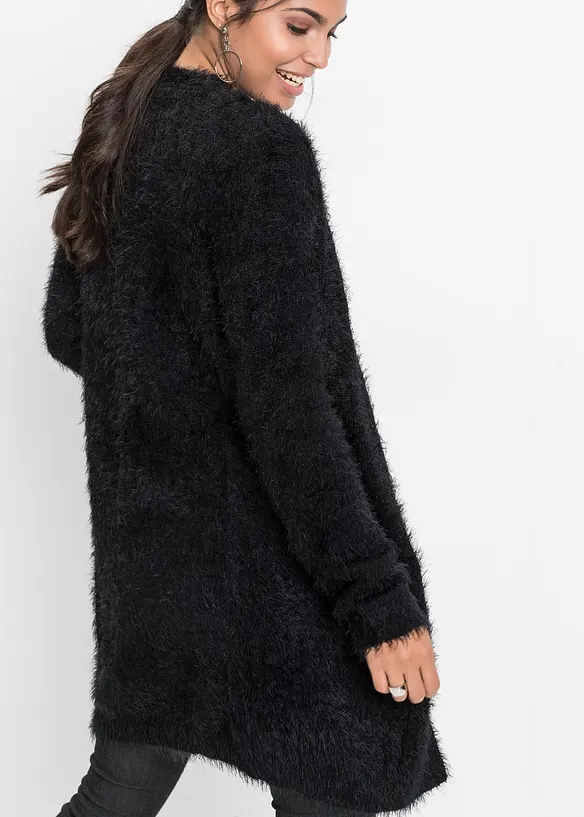 Lang strikkejakke i fluffy stil, bonprix