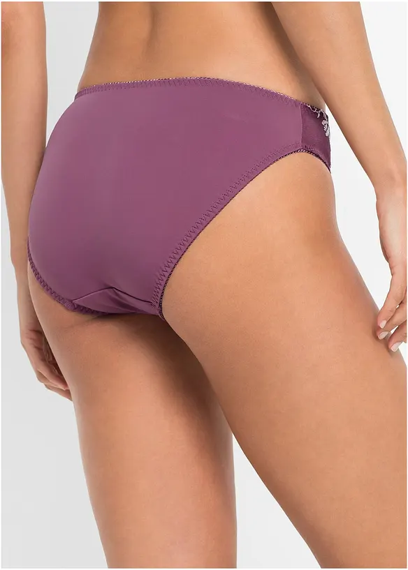 Truse med nydelig broderi (2-pack), bonprix