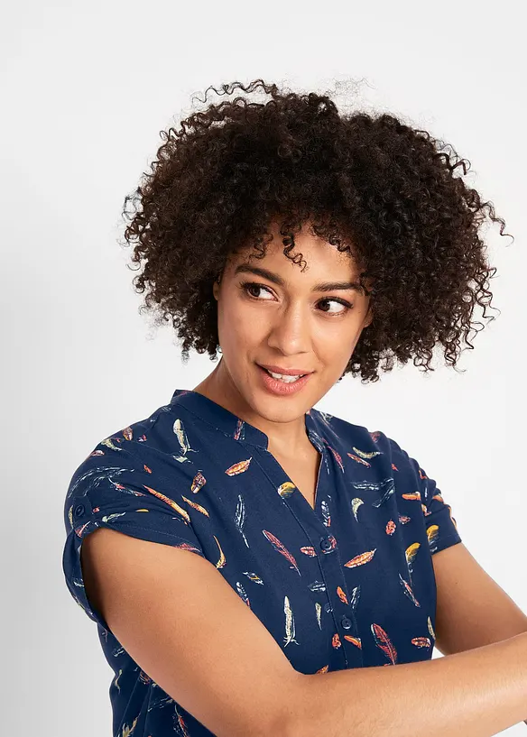 Kortermet bluse i lett viskose, bonprix