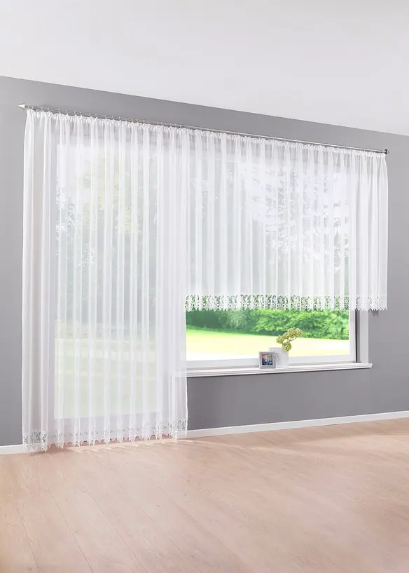 Gardin-store med resirkulert polyester og heklekant, bonprix