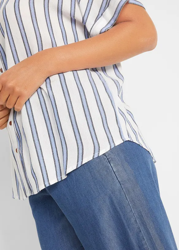 Krinklet bluse av lett viskose, bonprix