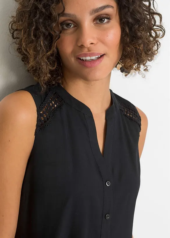 Bluse med heklede detaljer, bonprix