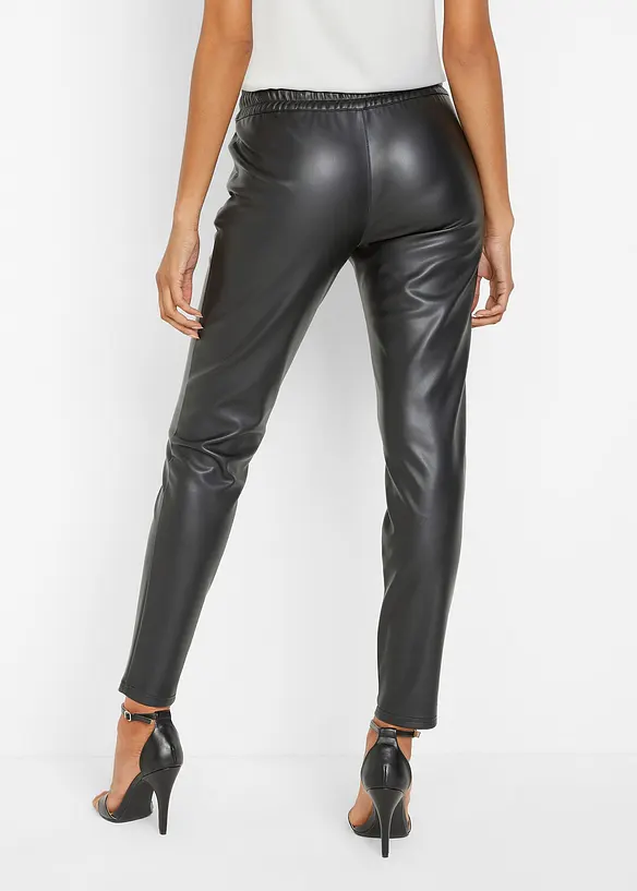 Slip on-bukse i imitert skinn, bonprix