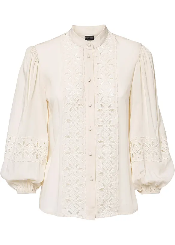 Bluse i myk viskosemiks med blonder, bonprix