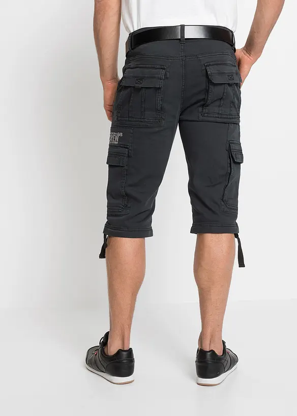 Bermudashorts i lang modell med stretch og cargolommer, Regular Fit, bonprix