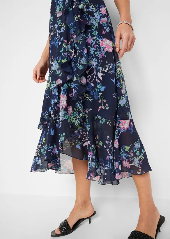 Chiffonkjole med volanger, bonprix