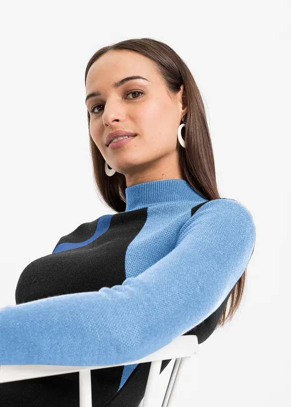 Jacquard-strikket kjole med moderne stripemønster, bonprix