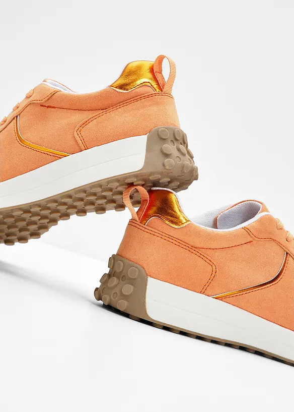 Sneakers med metallic-detaljer, bonprix