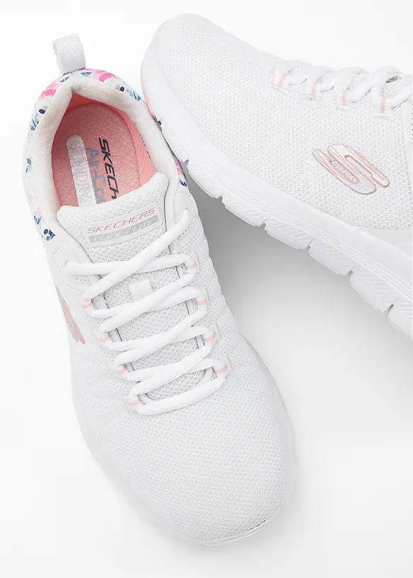 Sneakers med memoryskum fra Skechers, Skechers