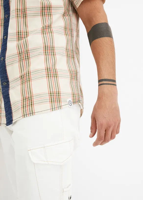 Kortermet skjorte med denim-besetning, bonprix