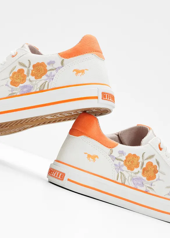 Sneakers med broderi fra Mustang, Mustang