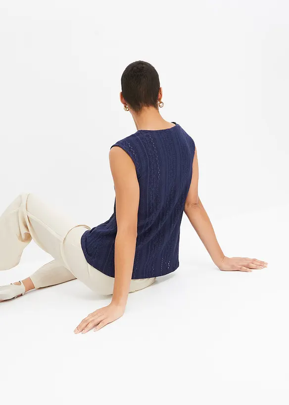 Topp med hullbroderi, bonprix