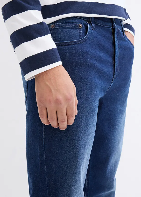 Classic Fit Power-Stretch-jeans med T-400 med komfortsnitt, Tapered, bonprix