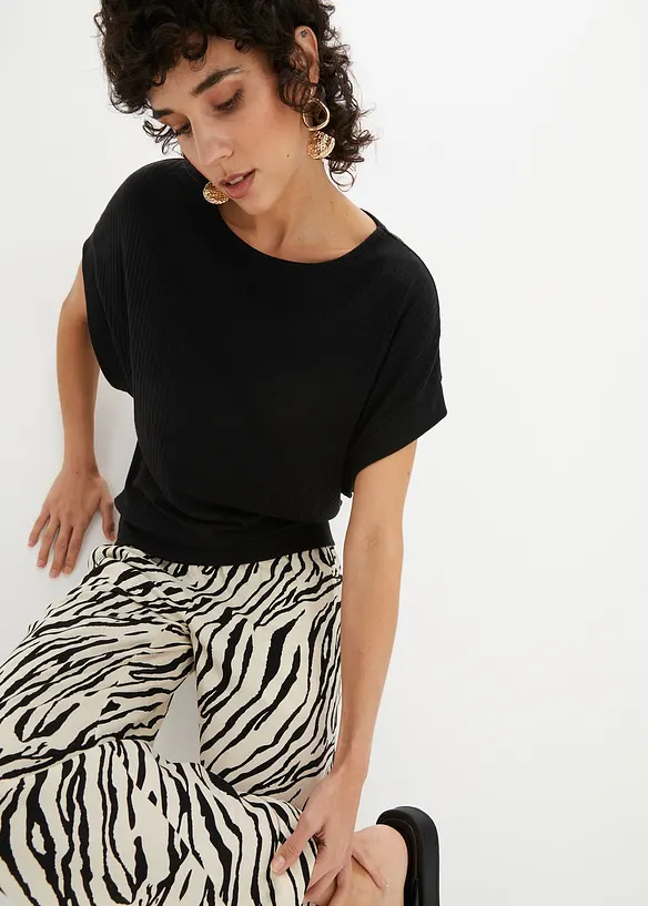 Ribbet topp med flaggermusermer, bonprix