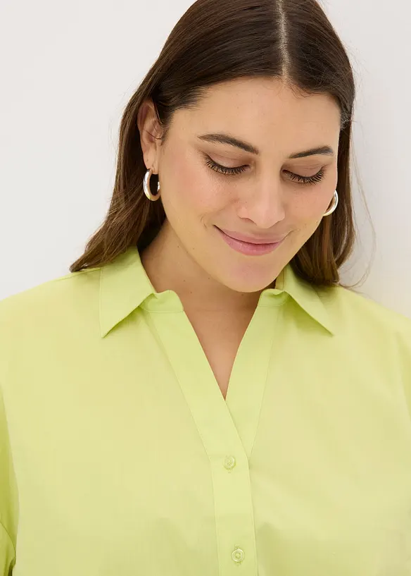 Bluse med lengre bakstykke og ballongermer, bonprix