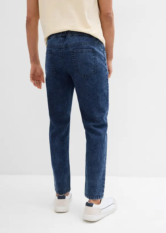 Relaxed Fit-pull on jeans i lett denim med stretch, Straight, bonprix