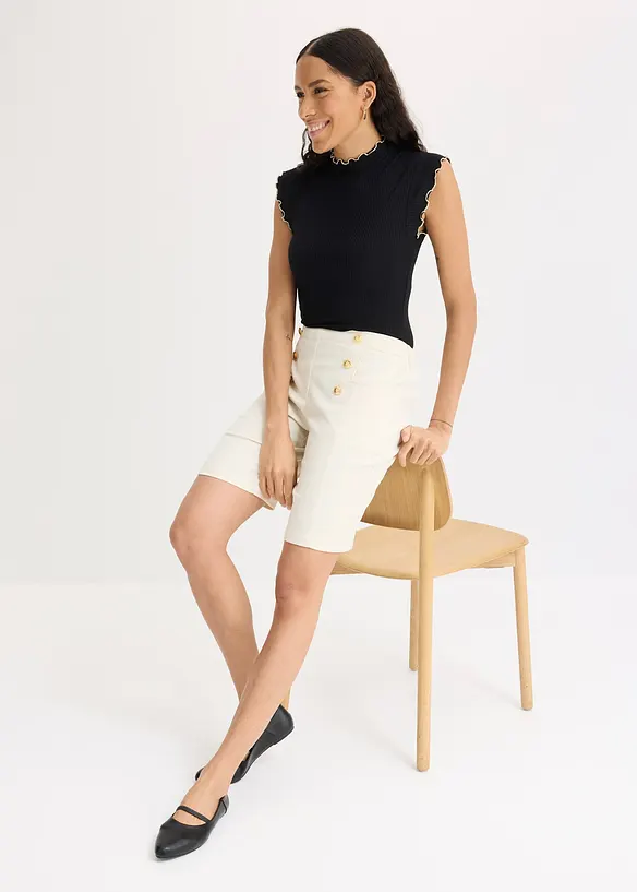 Bermudashorts med dekorative knapper, bonprix