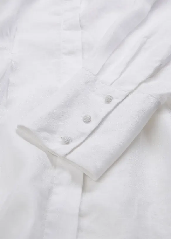 Bluse i innsvingt modell og lin, bonprix