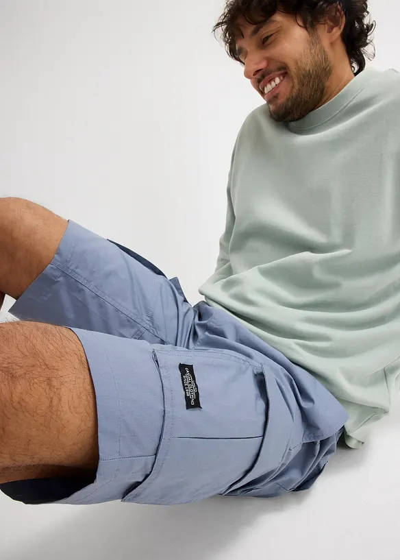 Pull on-bermudashorts i cargobukse-modell, Regular Fit, bonprix