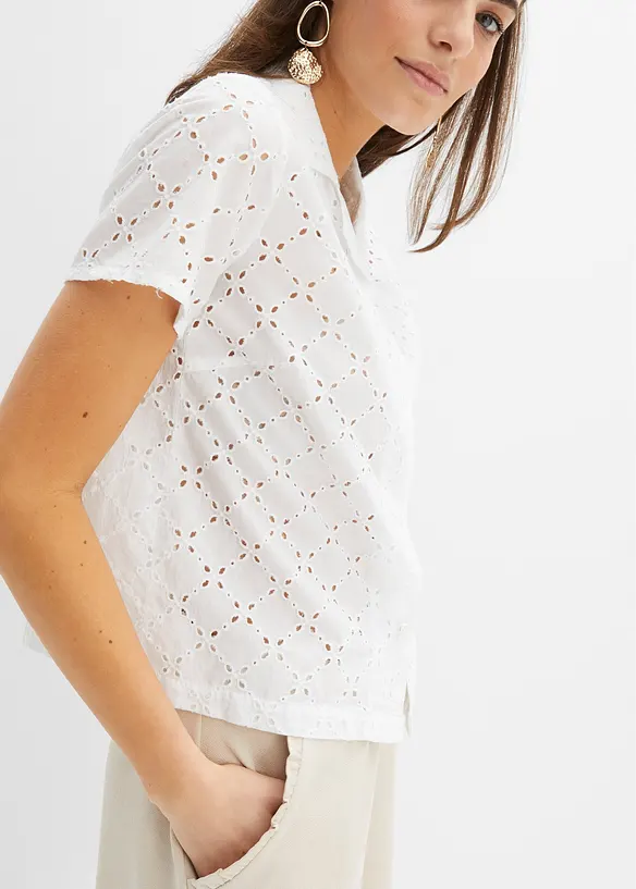 Moderne bluse med hullbroderi, bonprix