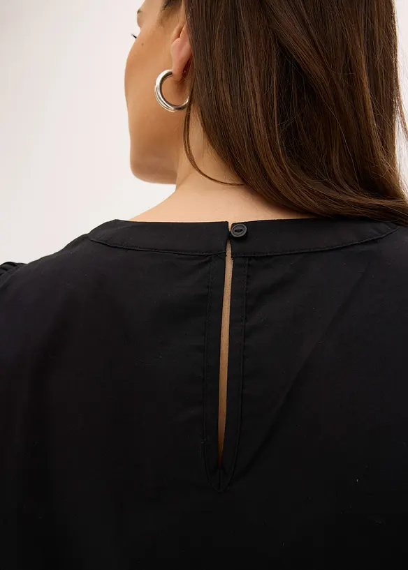 Kortermet bluse med blonder, bonprix