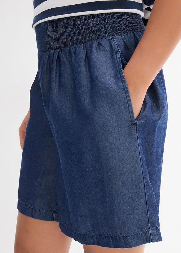 Slip on-shorts med smock-linning, bonprix