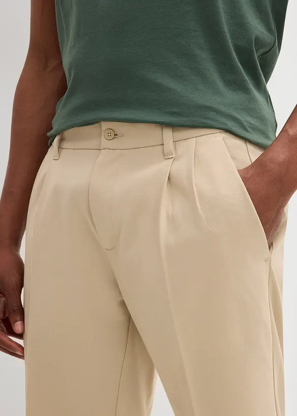 Bermudashorts i chinos-modell med legg, Regular Fit, bonprix