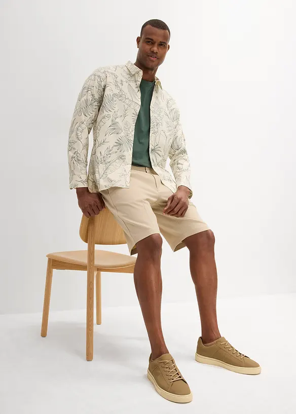 Bermudashorts i chinos-modell med legg, Regular Fit, bonprix