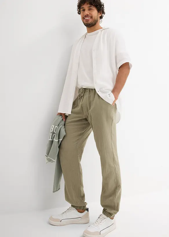Regular Fit-pull on-bukse i musselin, Tapered, bonprix