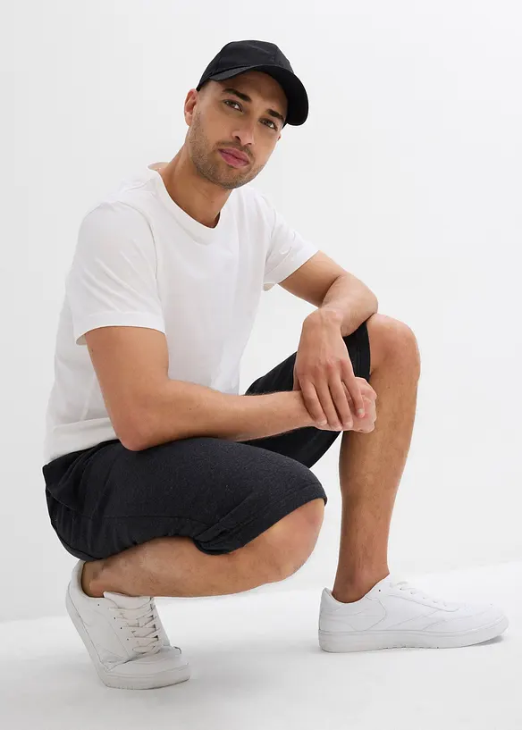 Sweatshorts i lengre modell, bonprix
