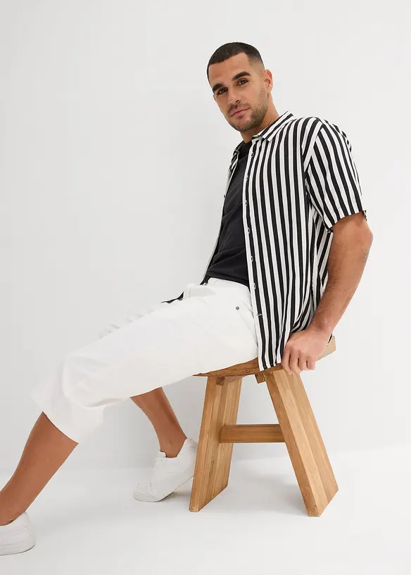 Lang bermudashorts i lett denim med stretch, Regular Fit, bonprix