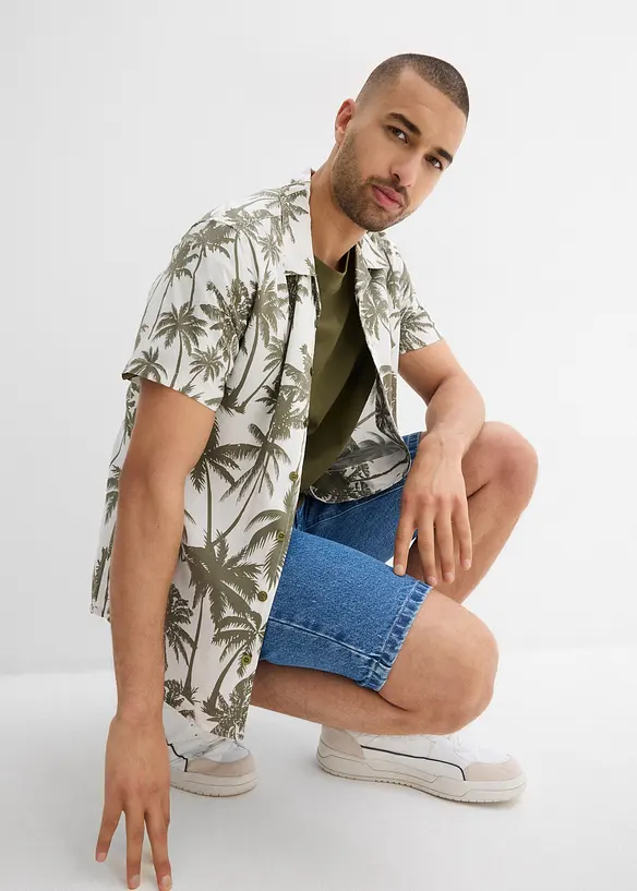 Kortermet skjorte i viskose, Slim Fit, bonprix