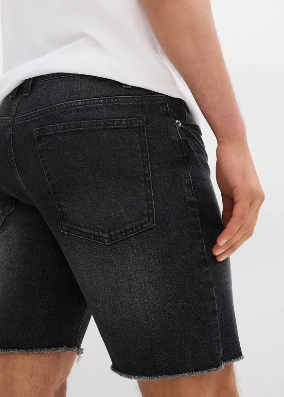 Denimshorts med stretch og råkanter, Relaxed Fit, bonprix