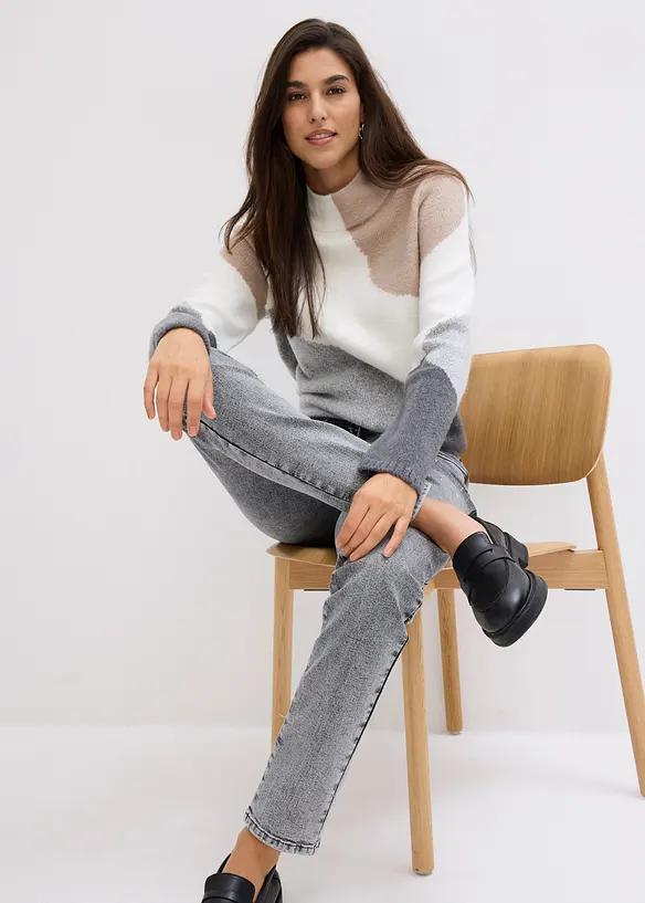 Jeans med stretch og strasstener, bonprix