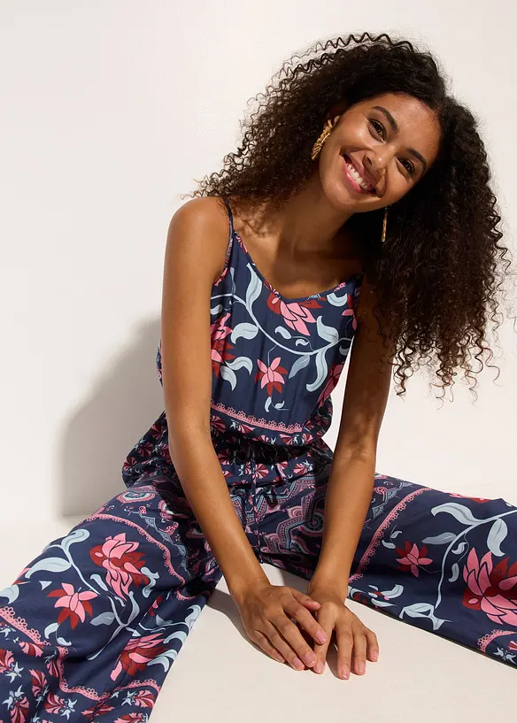 Lang jumpsuit i lett viskose, bonprix