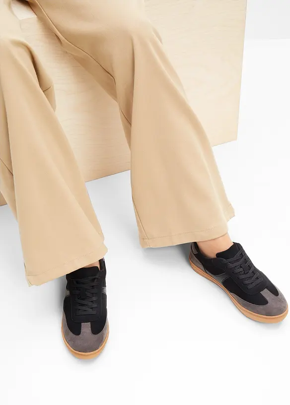 Sneakers i retrolook, bonprix