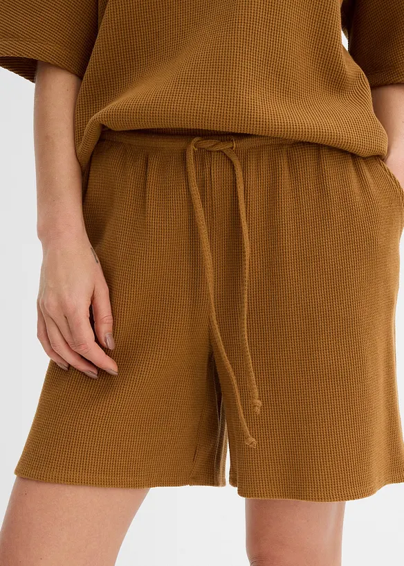 Shorts i strukturmateriale av 100% bomull, bonprix