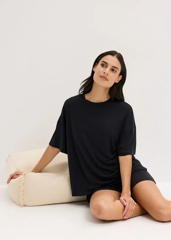 Oversized kort pyjamas av myk modal, bonprix
