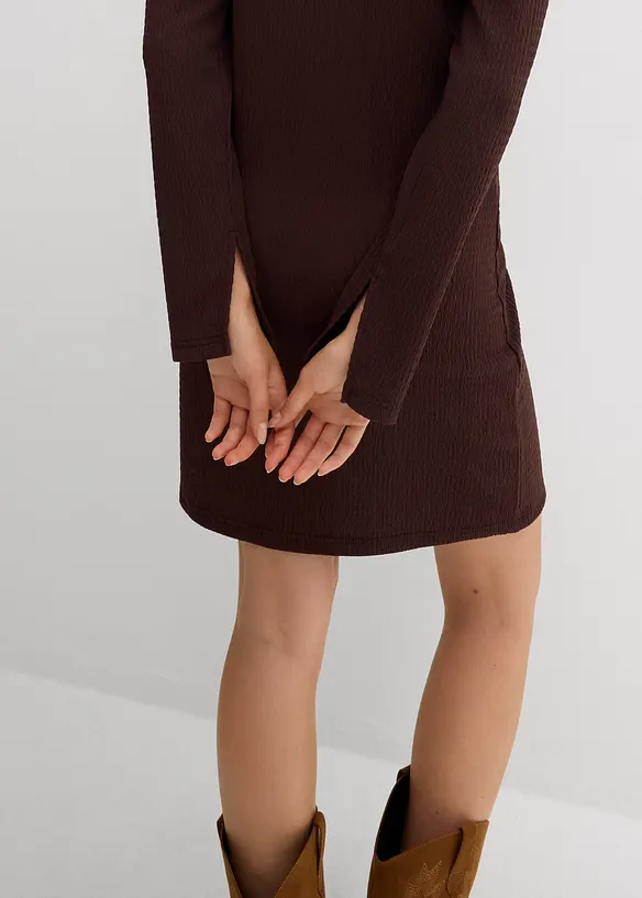 Off shoulder-kjole i strukturert krepp, bonprix