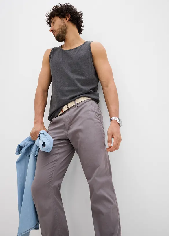 Regular Fit chinos med komfortlinning og belte, Straight, bonprix