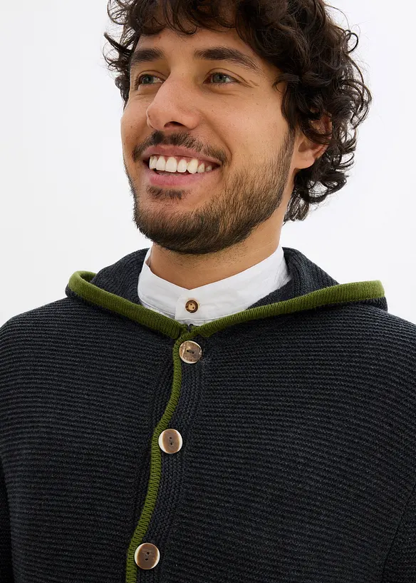 Cardigan i tyrolerjakke-stil med hette, bonprix
