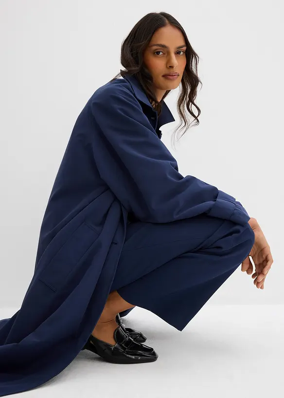 Trenchcoat i lett materiale, bonprix