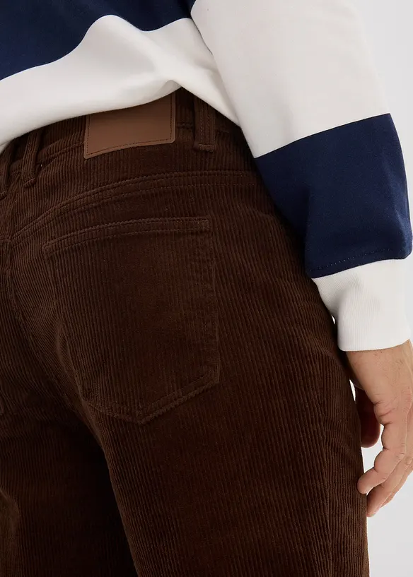 Slim Fit-kordfløyelsbukse med stretch og komfortsnitt, bonprix