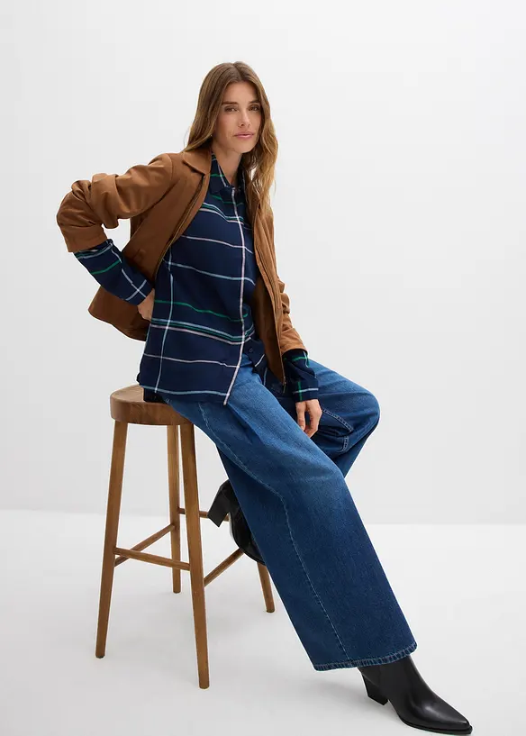 Lang bluse i lett viskose, bonprix