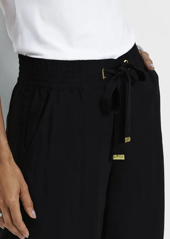Bermudashorts i viskose med knytebelte, bonprix