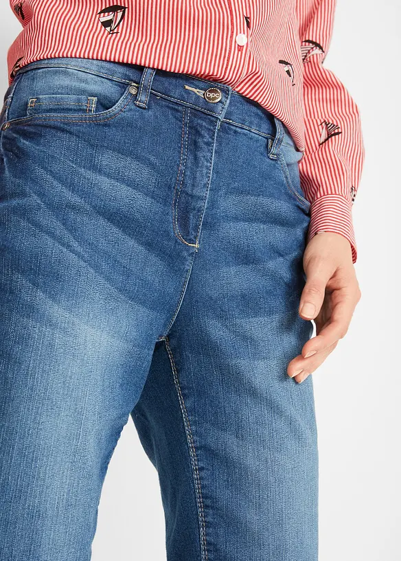 Jeans-bermuda med stretch og oppbrettet nederkant, bonprix