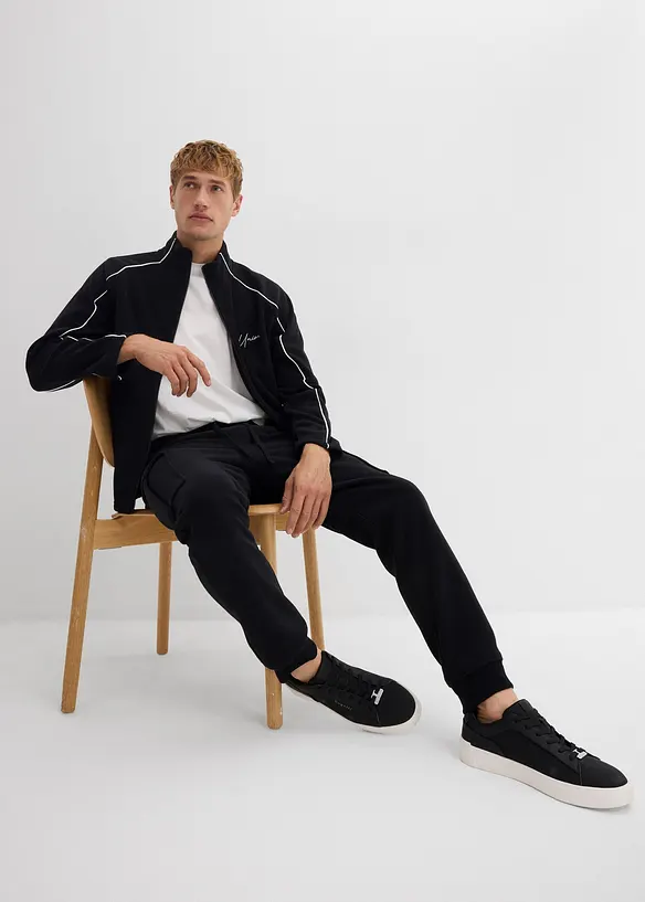 Varm cargobukse i fleecemateriale, Regular Fit, bonprix